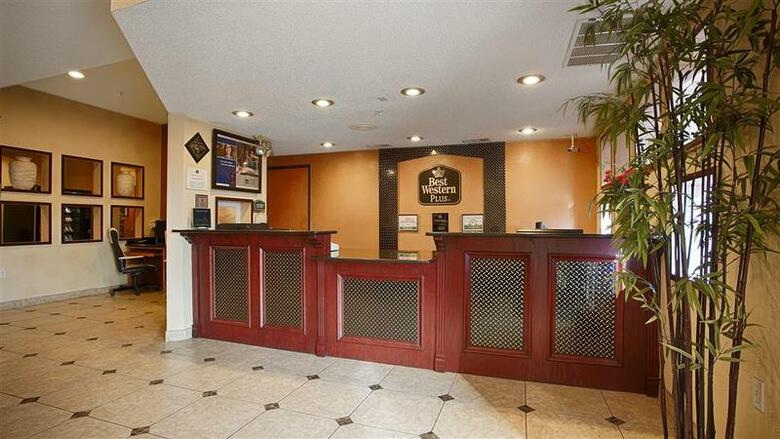 Hotel Best Western Plus Rockwall Inn & Suites
