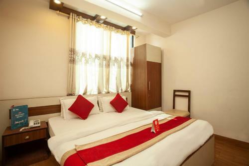Oyo 219 Hotel Royal Kusum