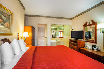 Hotel Quality Inn Near Six Flags
