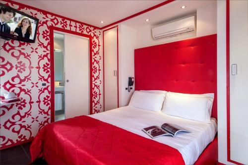 Hotel Roma Dreaming
