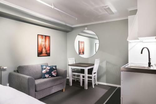 Niro Hotel Apartments