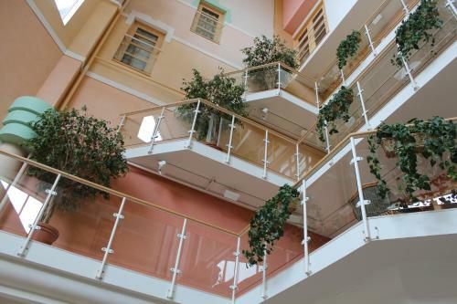Memory Hotel