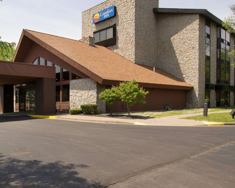 Hotel Comfort Inn Carrier Circle