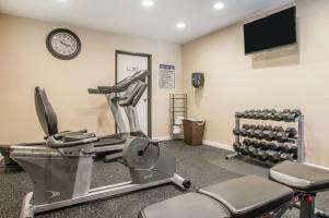 Hotel Quality Inn & Suites
