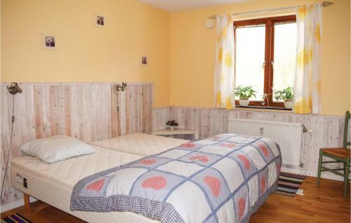 Two-bedroom Apartment In Hyltebruk