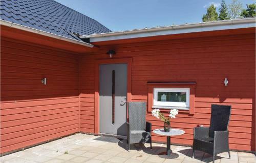 Two-bedroom Holiday Home In Skillingaryd