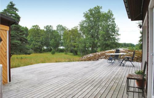 Three-bedroom Holiday Home In Sodertalje