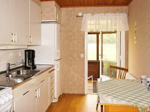 Holiday Home Svartskardvegen