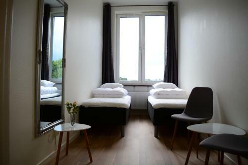 Hostal Alkoven Logi
