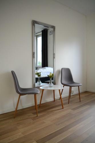 Hostal Alkoven Logi