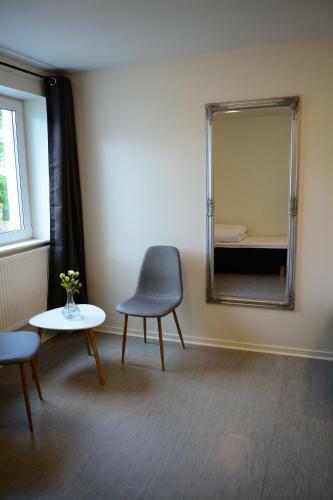 Hostal Alkoven Logi