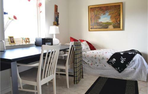 Five-bedroom Holiday Home In Visby