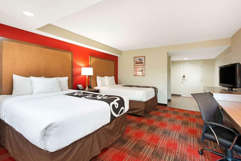 Hotel Comfort Inn