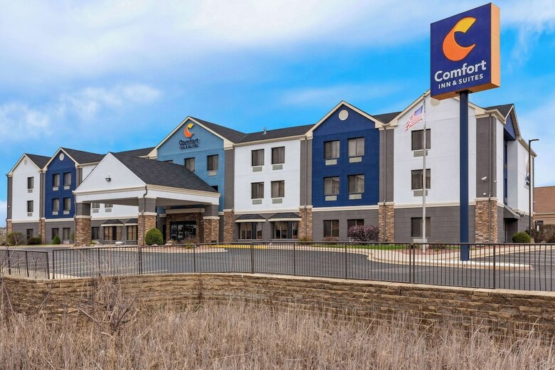 Hotel Comfort Suites