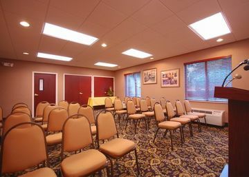Hotel Comfort Inn & Suites