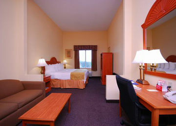 Hotel Comfort Inn & Suites