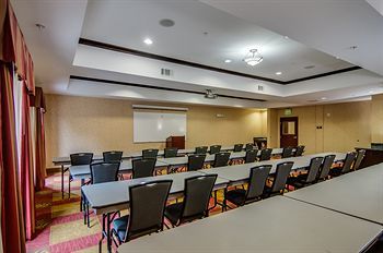 Hotel Comfort Suites