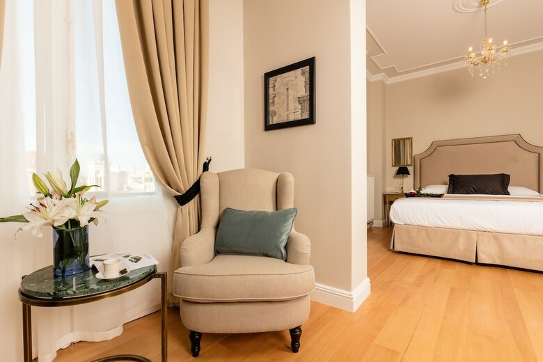 Hotel Athens Mansion Luxury Suites