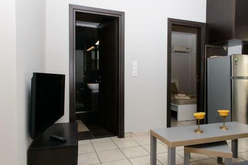 Apartment & Parking 100m Kerameikos Metro