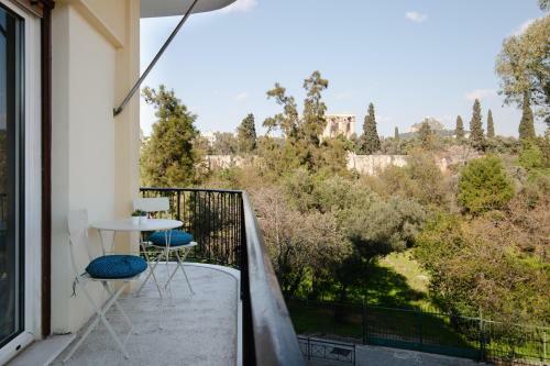 Zeus Temple View 2bd Apartment By Upstreet