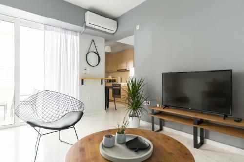 Modern Central 1bd Apartment, Acropolis - Plaka By Upstreet