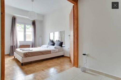 Apollo Spacious Apartment