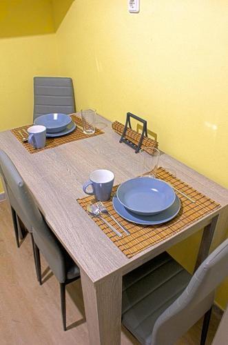 Life Houses Sweet Apartment