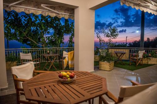 Aloni Studios & Apartments