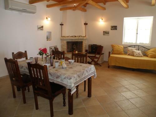 Villa Aurora