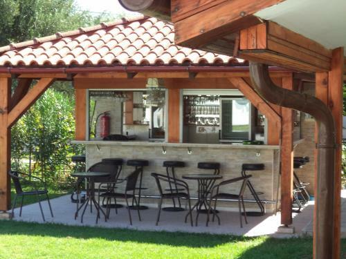 Villa Chryssoula Apartments
