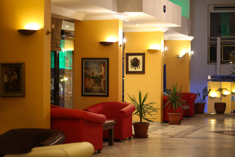 Tuntas Hotel Altinkum