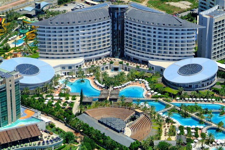 Hotel Royal Wings