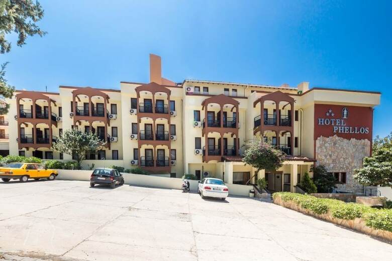 Phellos Hotel