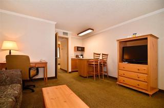 Hotel Best Western Plus Inn & Suites