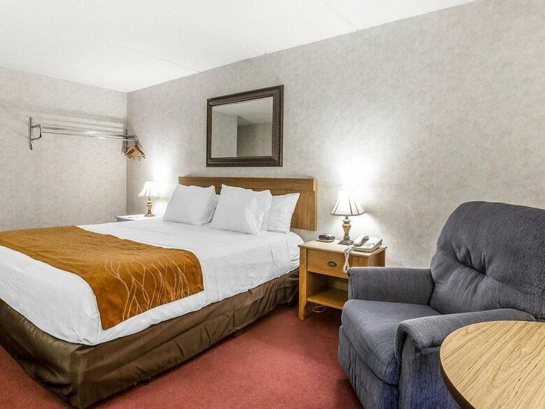 Hotel Econo Lodge Inn & Suites