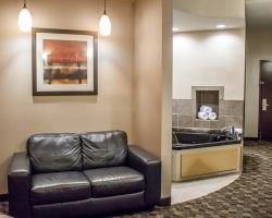 Hotel Comfort Suites