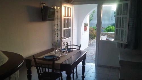 Andrielos Apartments