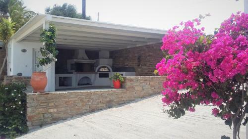Andrielos Apartments
