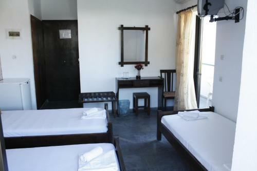 Elvira Hotel