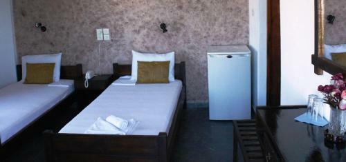 Elvira Hotel