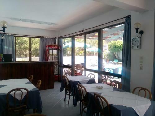 Elvira Hotel