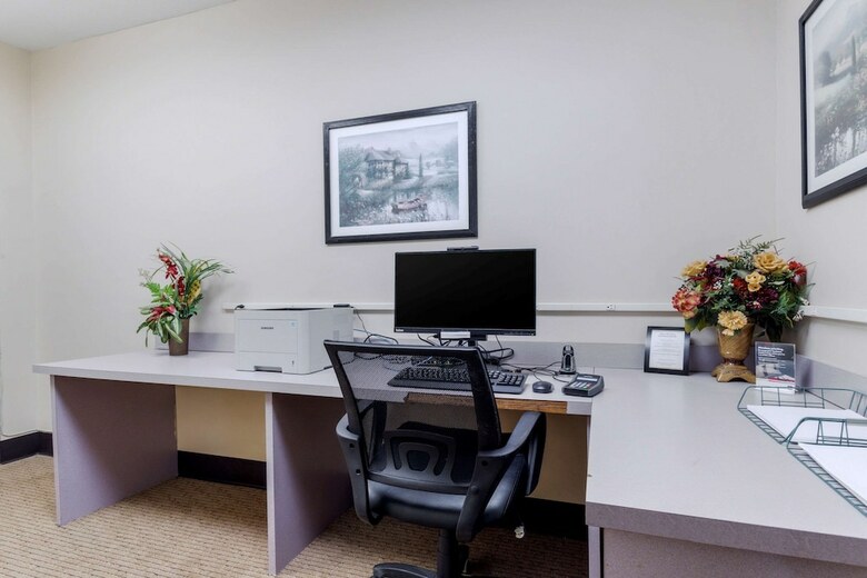 Hotel Comfort Suites
