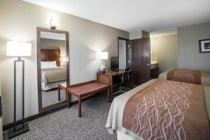 Hotel Comfort Inn & Suites