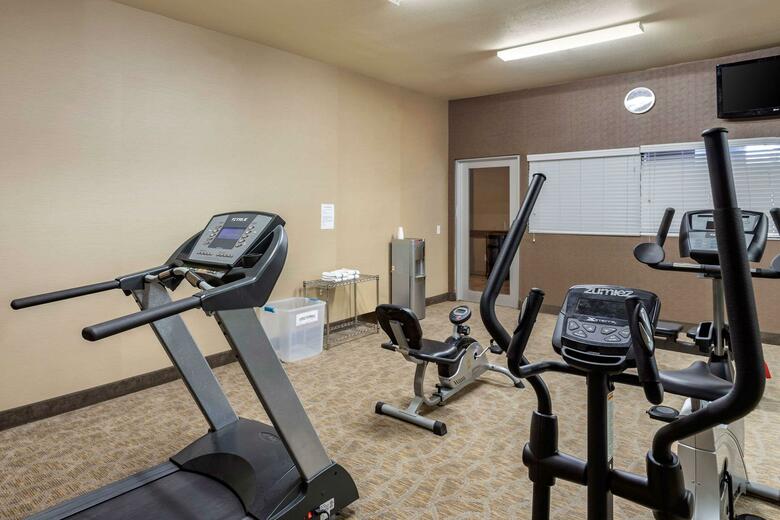 Hotel Quality Inn & Suites