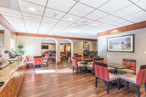 Hotel Comfort Inn At Shady Grove