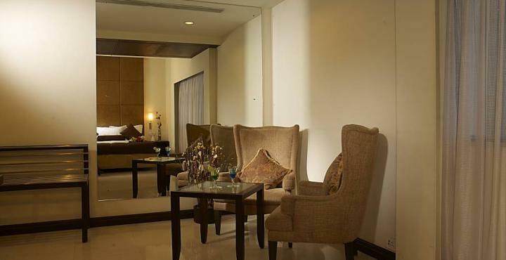 Hotel Express Towers