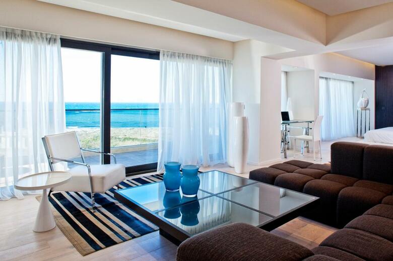 Aqua Blu Boutique Hotel + Spa