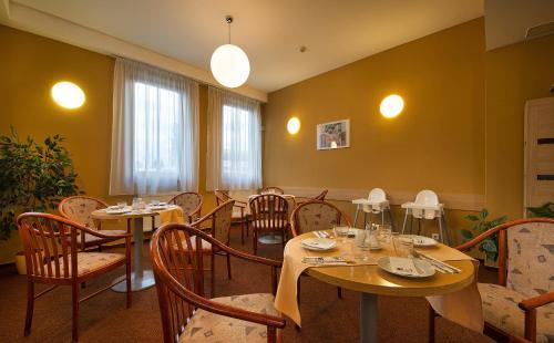 Ea Hotel Populus