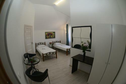 Deltafly Hotel