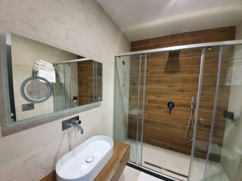 Albes Hotel